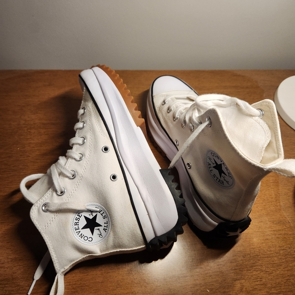 Converse Run Star Hike Platform High Top Sneakers Cream White Women’s 6.5 Chunky - Picture 2 of 7